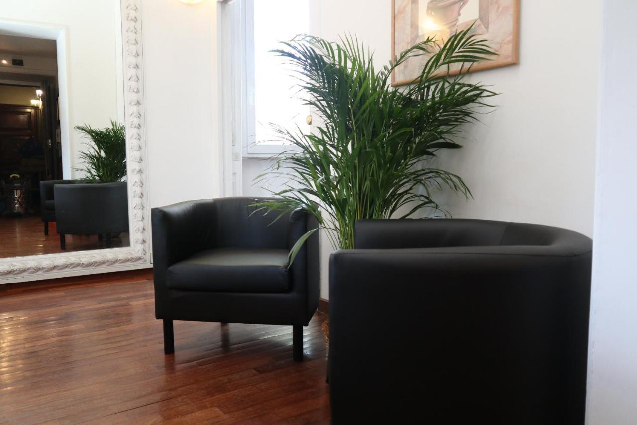 Maison Cloe Near The Spanish Steps Lejlighed Rom